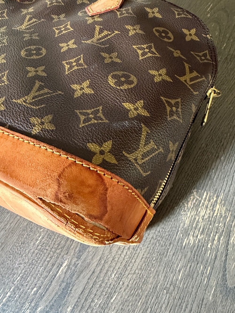Louis Vuitton Monogram Alma Tote - Brown & Tan - Picture 4 of 8